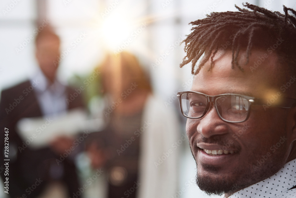 Obraz premium Closeup Portrait of a Young Black Man