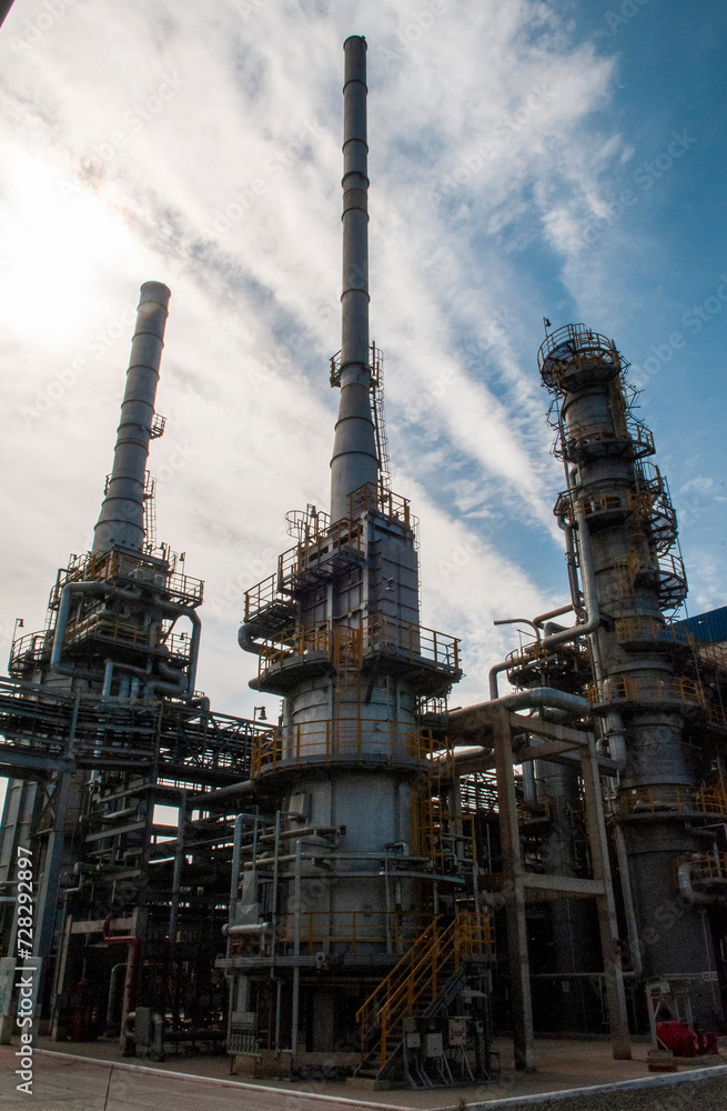 Atyrau Oil Refinery is one of the three leading oil refineries in Kazakhstan. September 14, 2007 Atyrau Oil Refinery is one of the three leading oil refineries in Kazakhstan. September 14, 2007