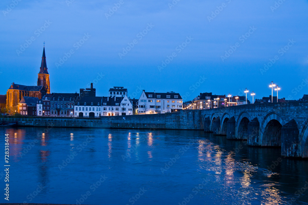 Fototapeta premium Sint Servaasbrug bridge across the Meuse River in Maastricht city, Netherlands.