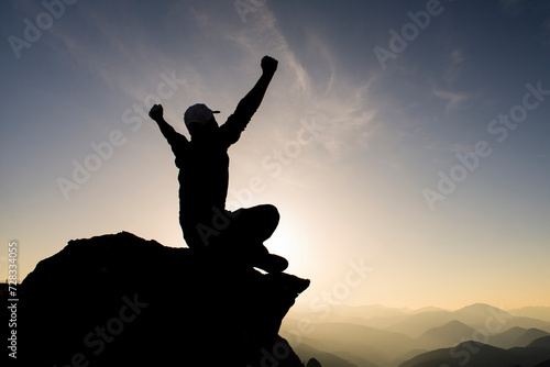 Tableau sur toile The stance of a successful person who reaches the goal