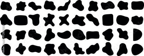 Black blob shapes, abstract organic shape, irregular shape. Ideal for creative designs, backgrounds, artistic compositions. Versatile use in digital art, graphics, visual presentations