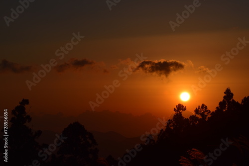 奈良県の十津川村にある玉置山の夜明け
