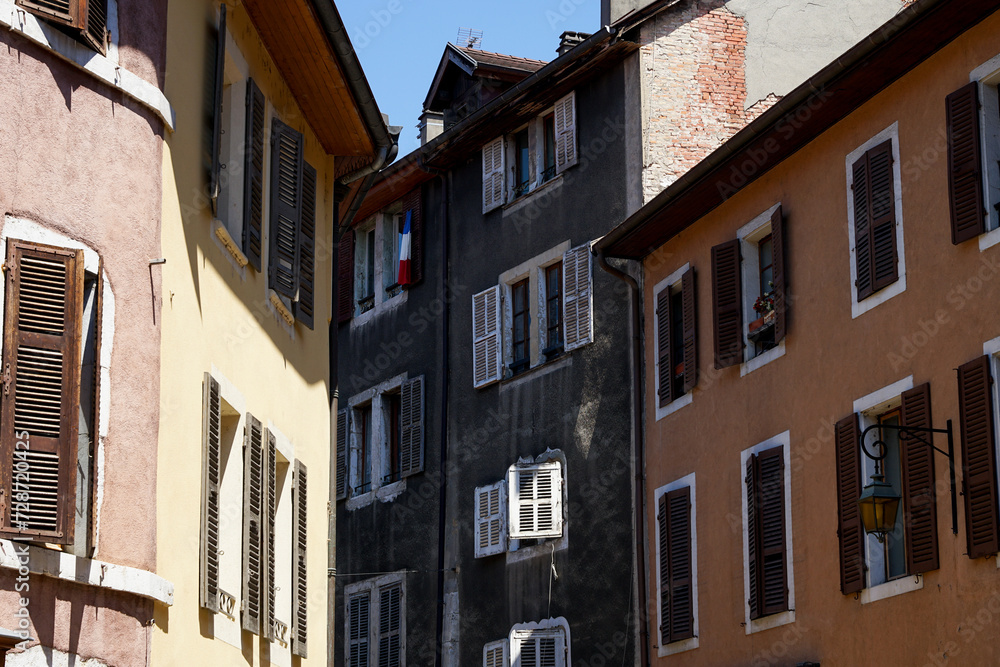 Fototapeta premium Historic french alpine village houses, Annecy, France