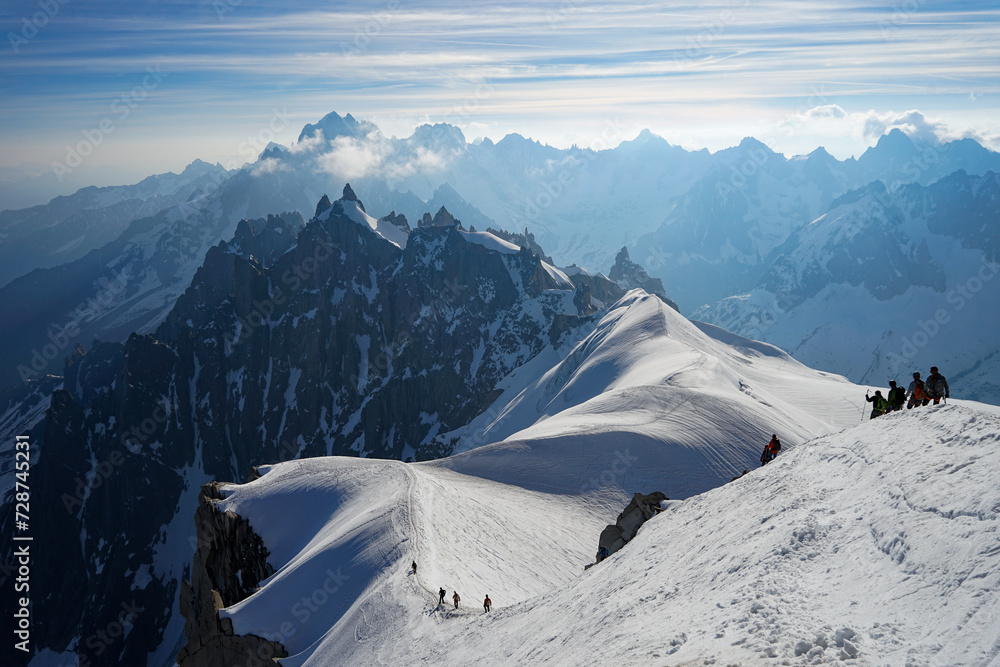 Mountaineers climbing Mont Blance traverse, Chamonix, france