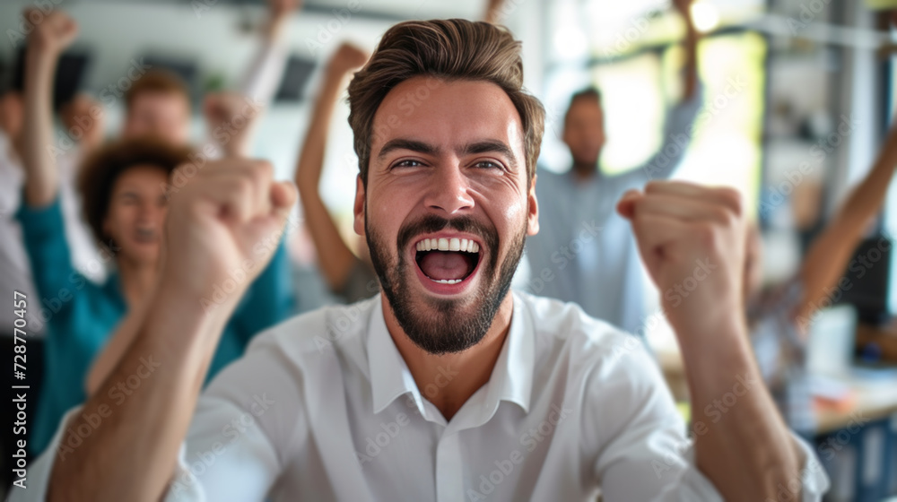Obraz premium Colleagues cheering on a colleague who just received a promotion, filled with joy
