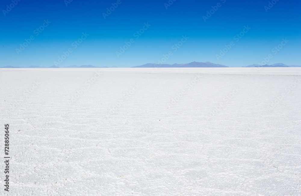 A view of salt flat at Uyuni