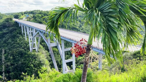 The Bacunayagua Bridge is a landmark of the Island of Freedom, connecting two parts of the Via Blanca highway. View from the Bacunayagua observation deck on the main Havana-Varadero road. Cuba photo