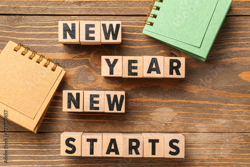 New year new starts wooden ...