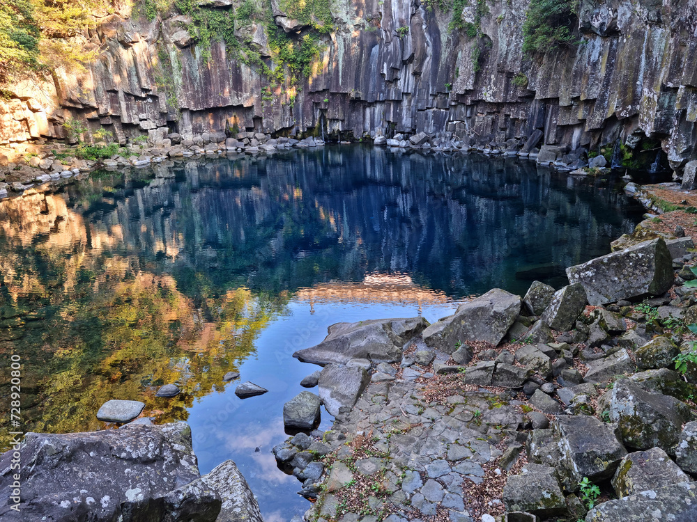 Fototapeta premium This is the first Cheonjeyeon waterfall in Jeju Island.