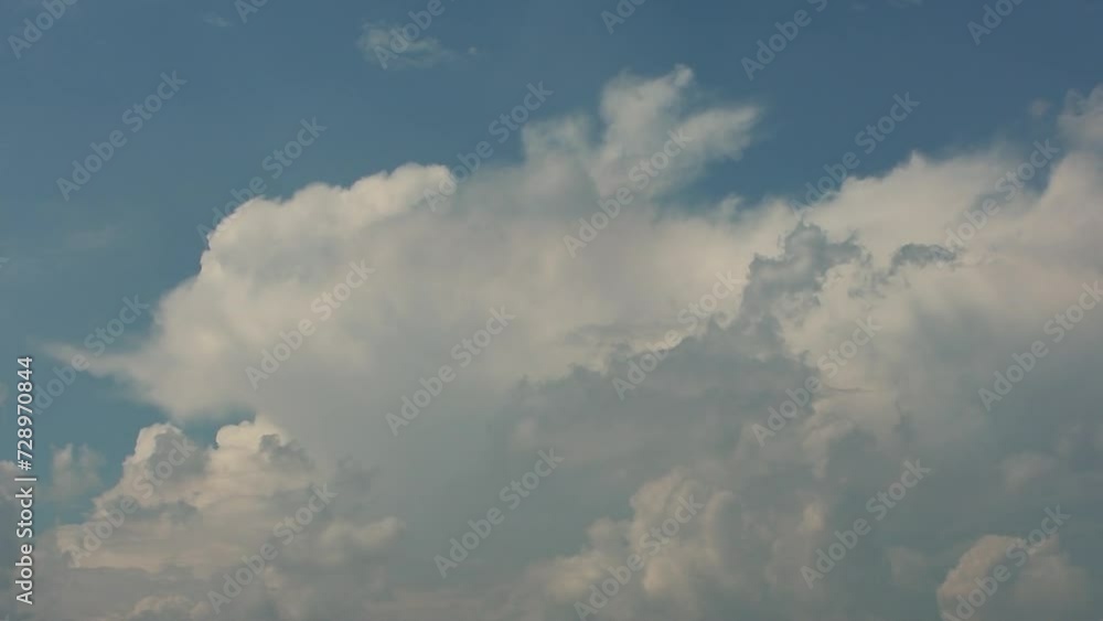 Time lapse sky 01 : Blue sky with white cloud. Time lapse sky 01 : Blue sky with white cloud.