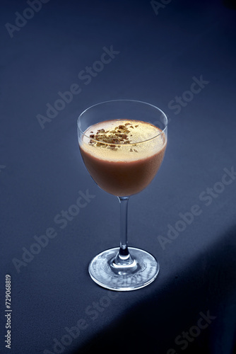 Alcoholic cocktail based on chocolate