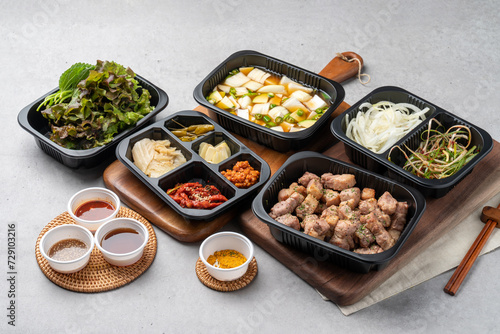 Korean food, pork, grilled, pork belly, cold noodles, ribs, charcoal fire, kkakduk, side dishes,