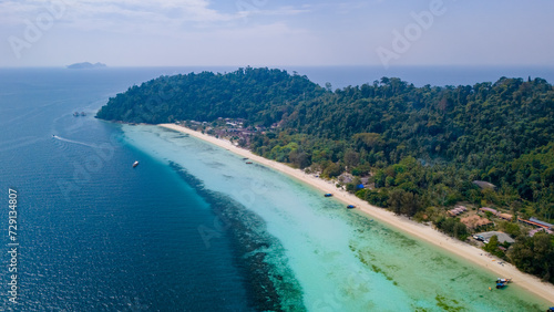 Koh Ngai tropical Island in the Andaman Sea Trang in Thailand © Fokke Baarssen