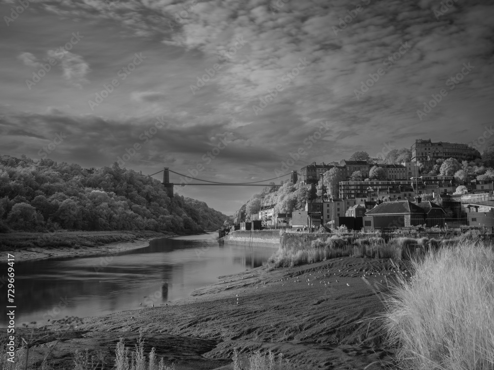 Fototapeta premium Clifton Suspension Bridge, Bristol - IR Study