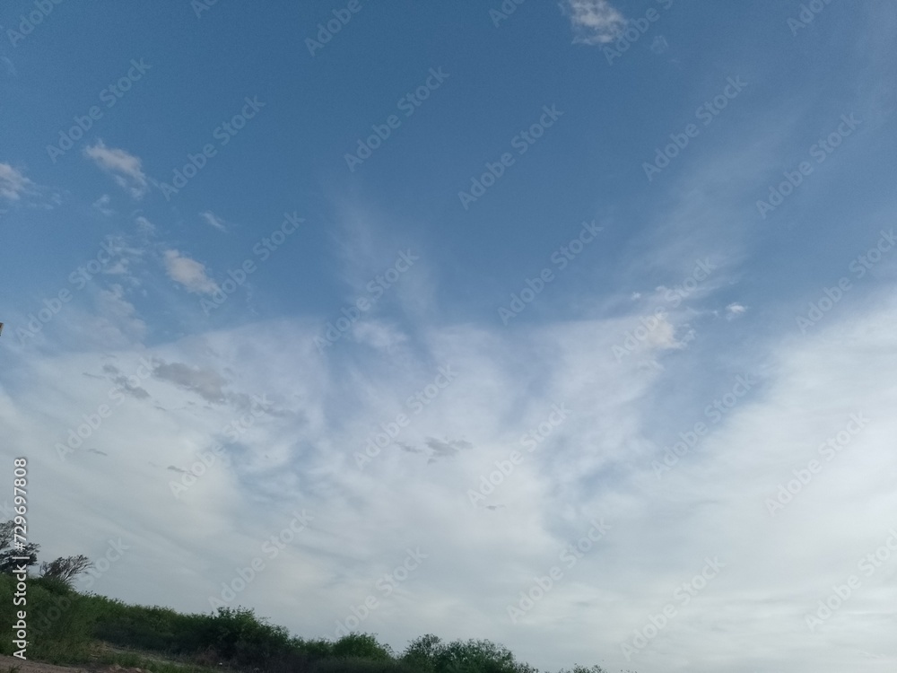 Nubes en el cielo de #IngenieroForres, Santiago del Estero 