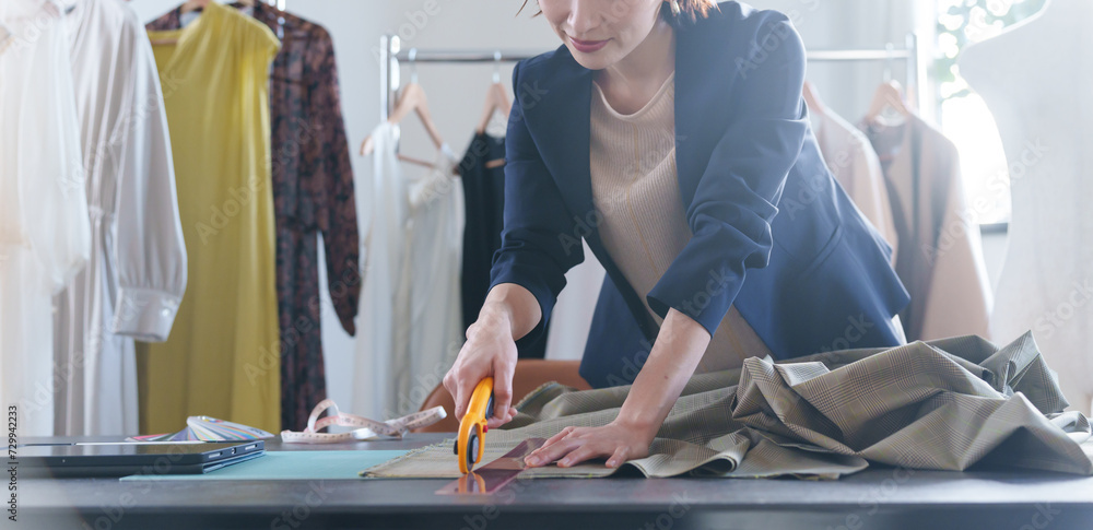 © polkadot - 働くパタンナー