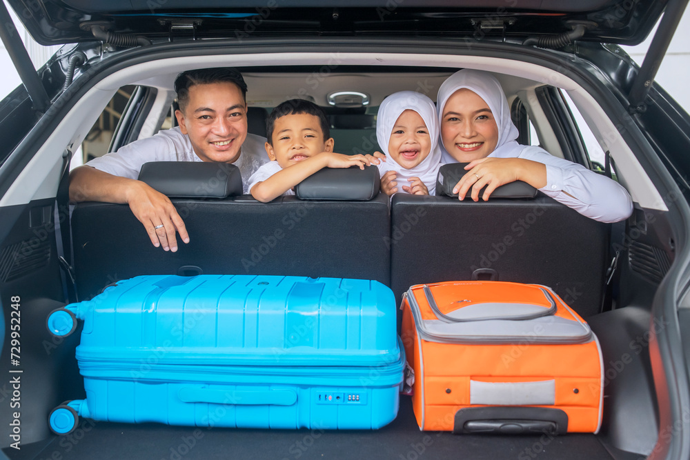Happy family ready for eid mubarak lebaran holiday Happy family ready for eid mubarak lebaran holiday