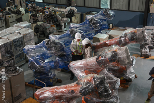 Industrial Packing of Robotic Arms for Distribution