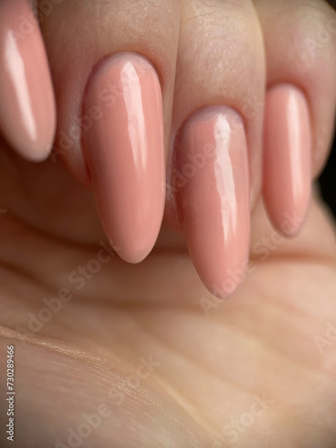 Peachy Gel Nails Polish