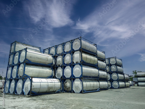 Obraz na płótnie ISO tank type containers at freight area