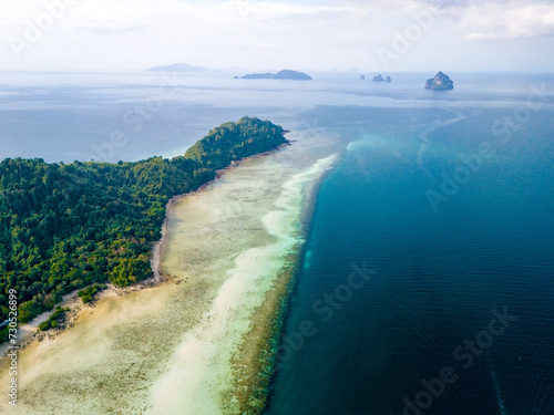 drone top view Koh Kradan tropical Island in the Andaman Sea Trang in Thailand © Fokke Baarssen