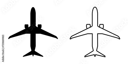 飛行機のモノクロアイコン。正方形に収まる縦横比。