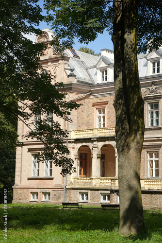 Pałac Dobieckich w Łopusznie © Przemysaw