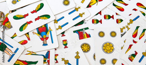 Fotografía Spanish-suited playing cards