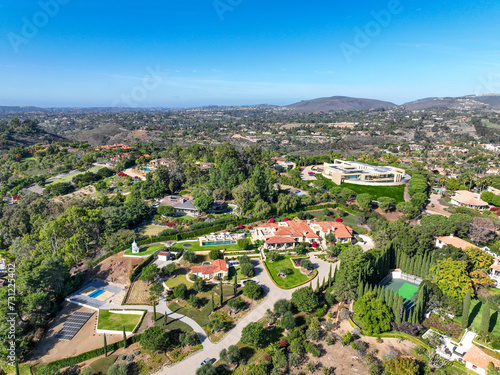 Obraz na płótnie Aerial view over Rancho Santa Fe super wealthy town in San Diego, California, USA w salonie