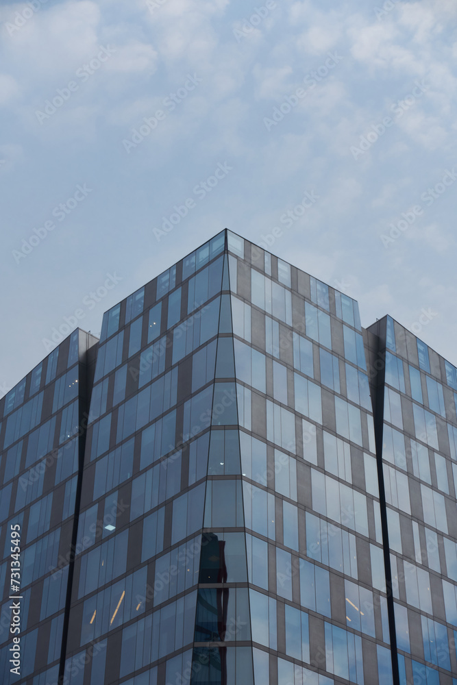 modern and avant-garde architectural buildings modern and avant-garde architectural buildings