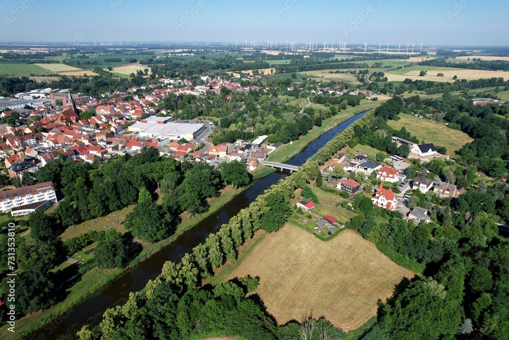 Fototapeta premium Bad Liebenwerda, die Schwarze Elster teilt die Stadt 2023