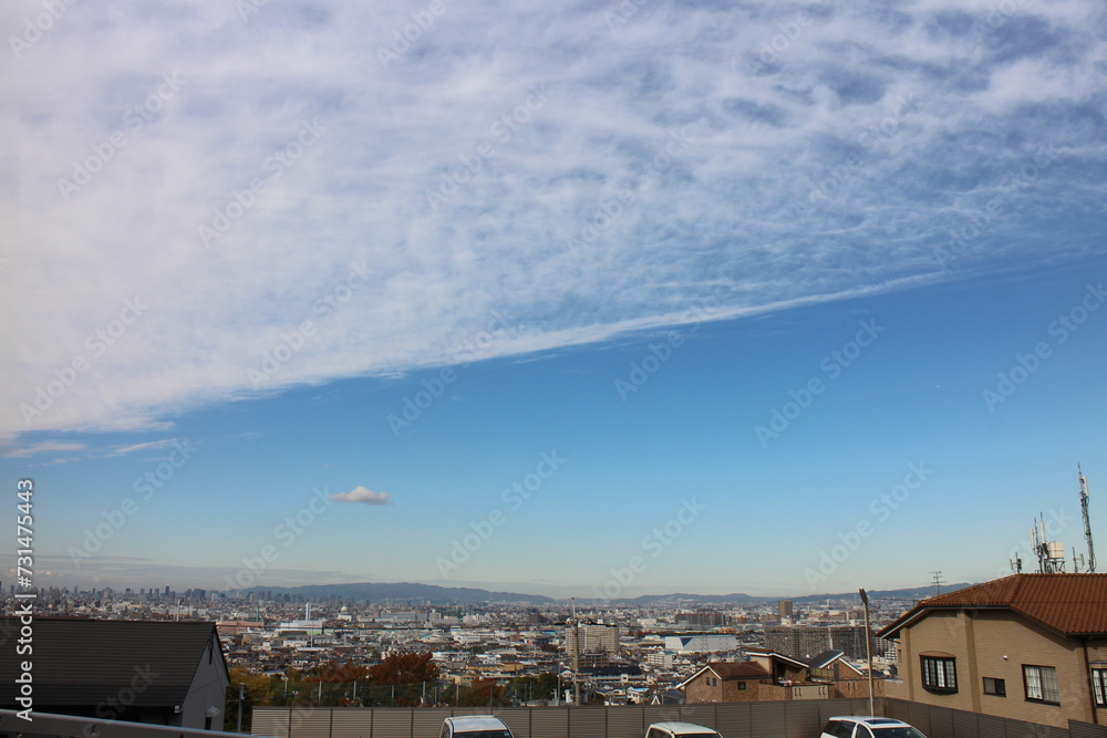 大阪市内の景色と雲