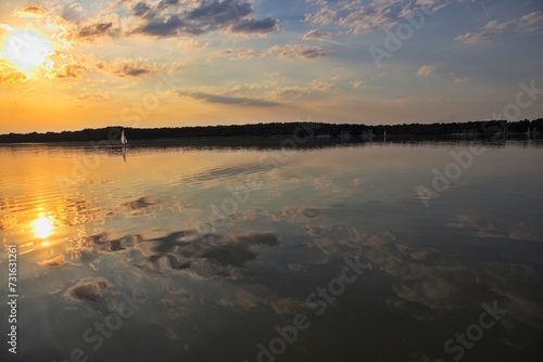 Sonne über dem See © Murphy44
