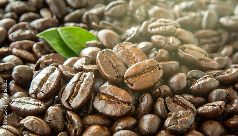 山積みのコーヒー豆のイメージ。珈琲豆の素材。An image of a pile of coffee beans. Coffee bean material. 山積みのコーヒー豆のイメージ。珈琲豆の素材。An image of a pile of coffee beans. Coffee bean material.
