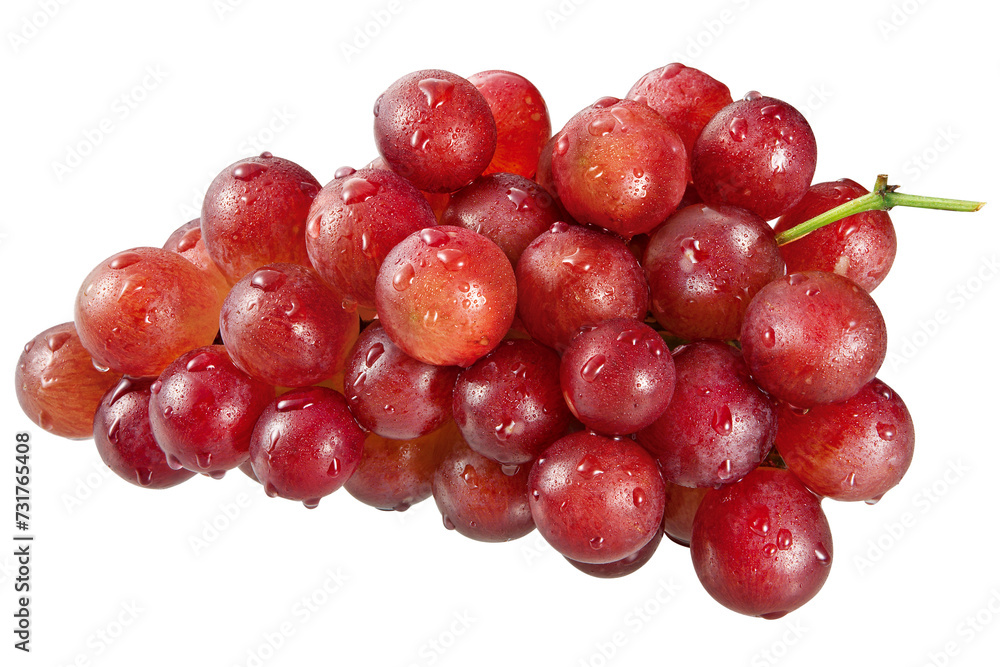 cacho de uva vermelha lavada isolado em fundo transparente