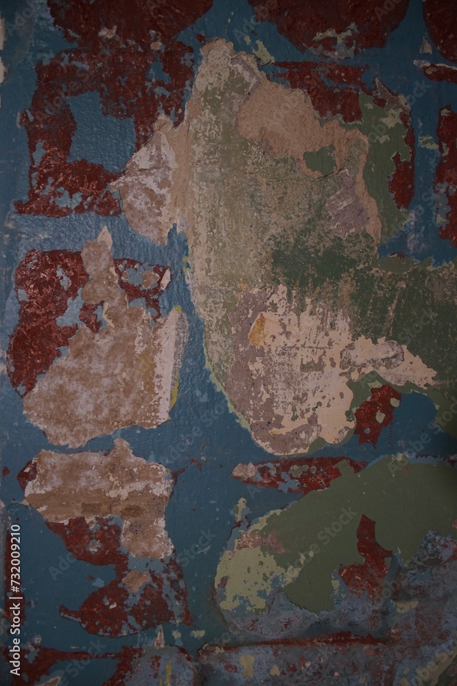 Naklejka premium wall texture after removing tiles