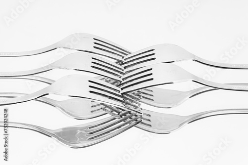 Hugging forks
