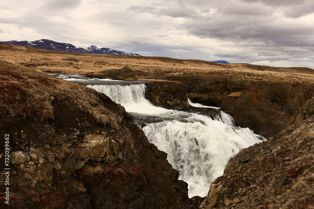 Obraz premium Reykjafoss waterfall is one of the hidden treasures of Skagafjörőur located in the north of Iceland