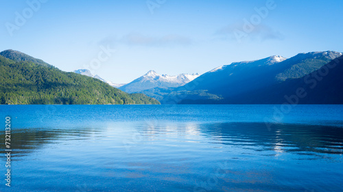 Hermoso Lago Azul