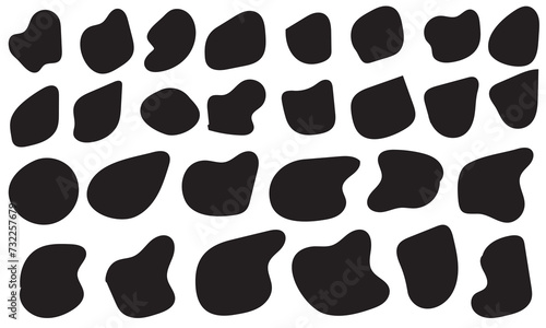 Blob shape organic set. Random black cube drops simple shapes Pebble, inkblot, drops and stone silhouettes. Collection of paint liquid black blotch spot irregular from Doodle drops with outline circle