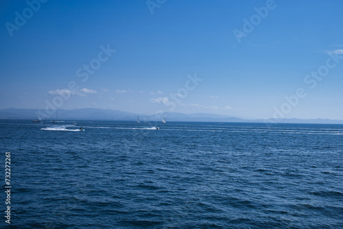 青い海と青い空の夏のバカンス © joji