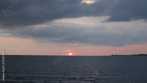 Fototapeta Naklejka Na Ścianę i Meble -  Beautiful sunset on the beach with amazing views and beautiful sky