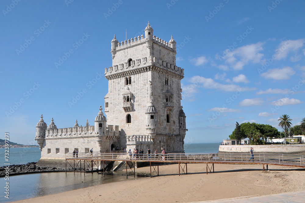 Torre de Belem y río Tajo en Lisboa, Portugal