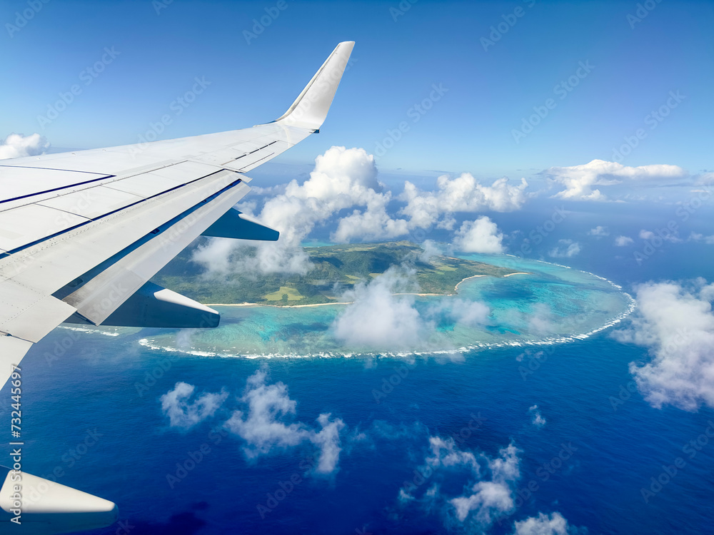 石垣島のコーラルリーフに囲まれた美しい海岸線 石垣島のコーラルリーフに囲まれた美しい海岸線