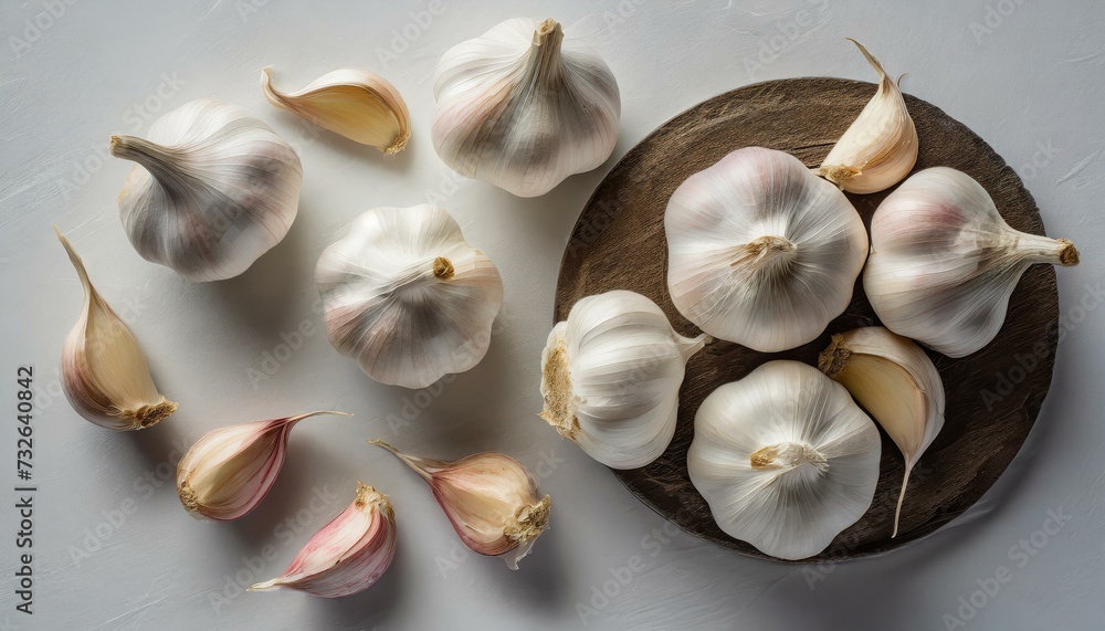 Garlic and garlic cloves Garlic and garlic cloves