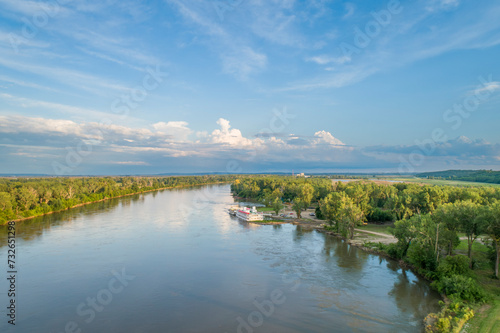 Fototapeta Naklejka Na Ścianę i Meble -  summer aerial view of the Missouri River downstream of Brownville, Nebraska
