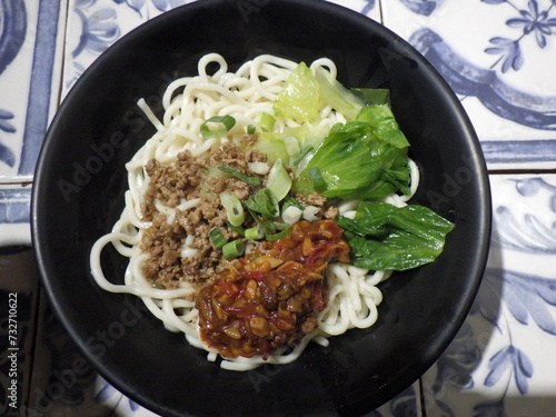 Garlic-flavored noodles eaten in Taipei, Taiwan