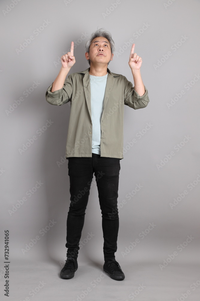 40s Asian Man 40s Asian Man
