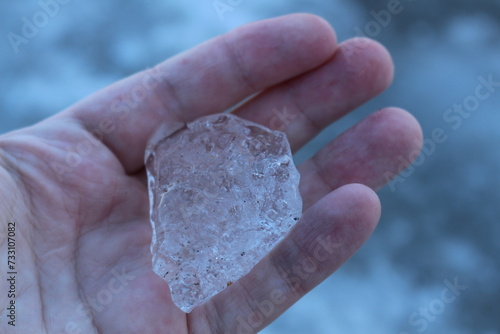 heart ice in the hands