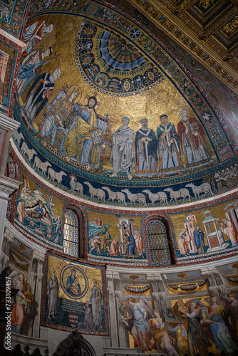 apse  mosaic with the Coronation of the Virgin  12th century  work of Pietro Cavallini  The Basilica of Santa Maria in Trastevere  Founded in the 3rd century by Pope Callistus I  Rome  Lazio  Italy